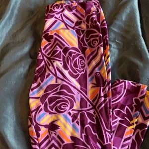 Beauty and the beast lularoe leggings